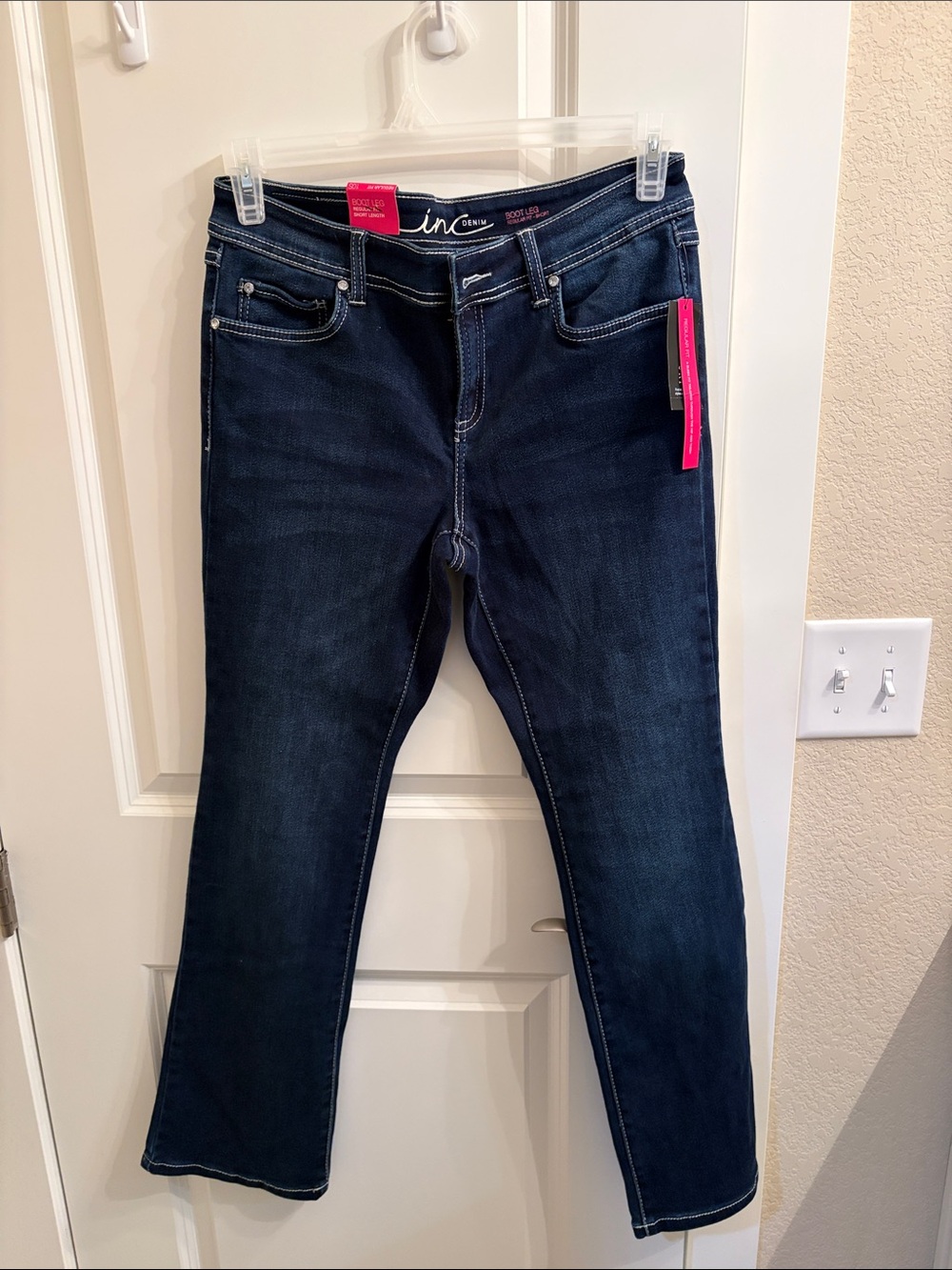 INC International Concepts NWT Women's Dark Bootleg Jeans Size 10S